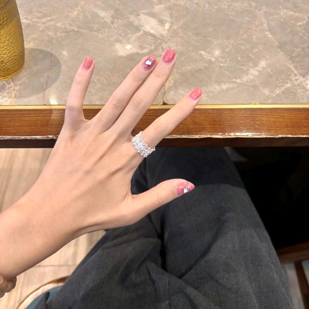 西咸空港妤丽优品商贸店