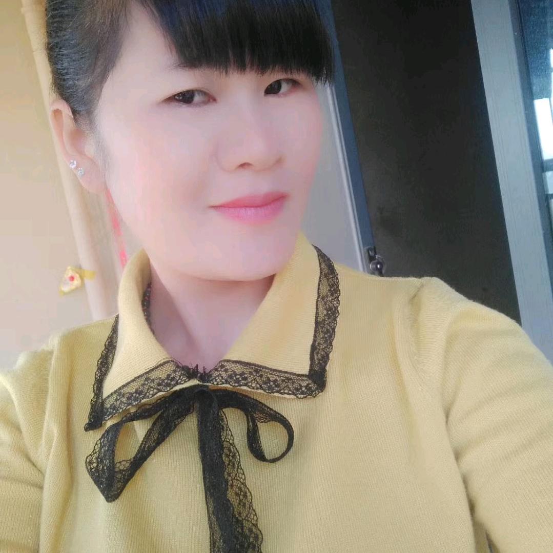 养蛇小芬
