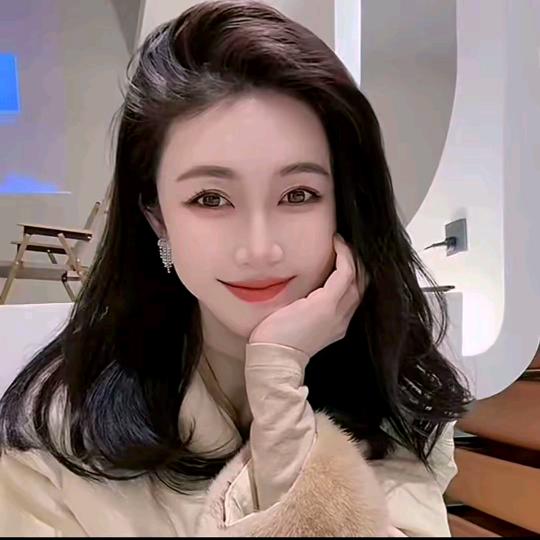 一同《轻奢女装》