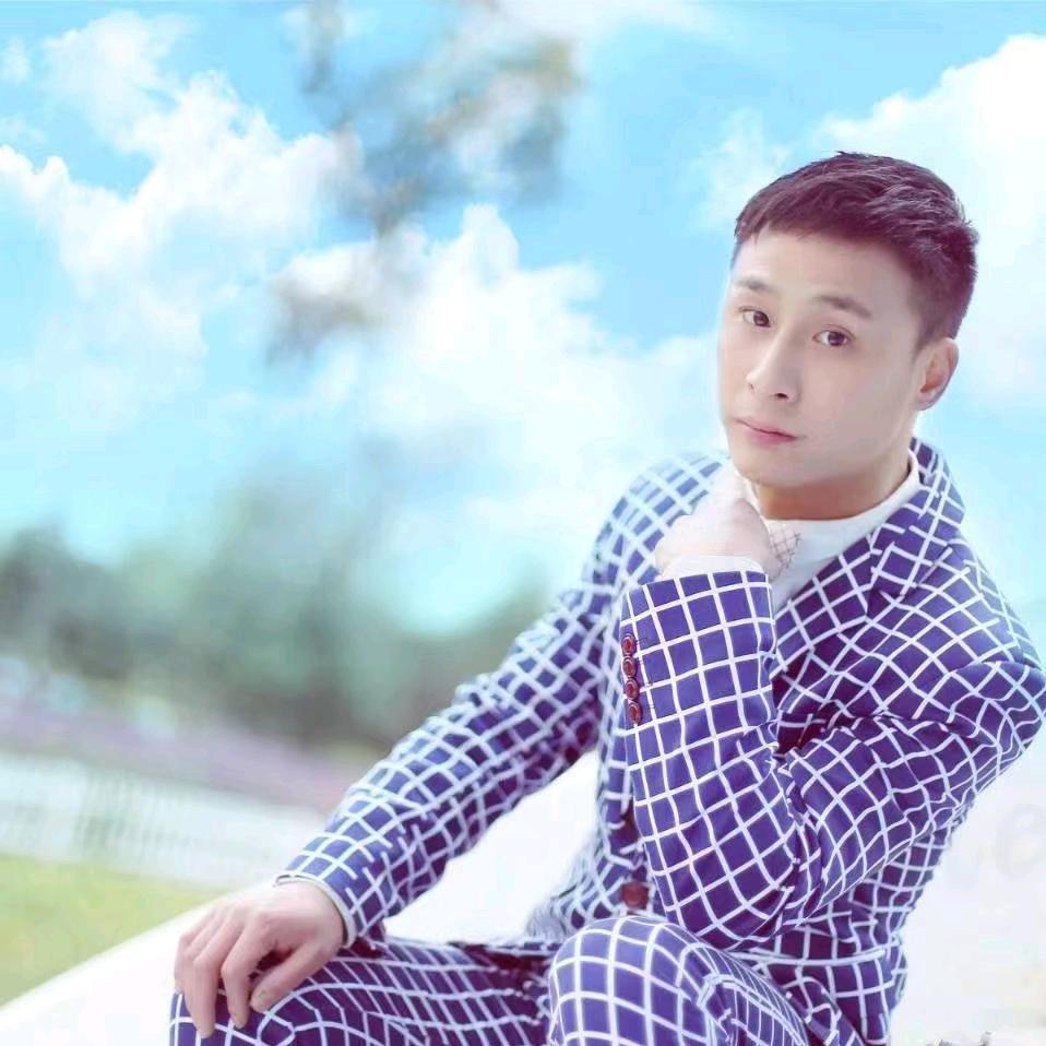 ☺️爱你一万年☺️