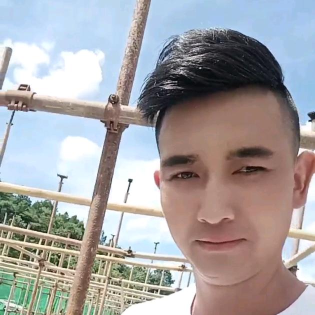 挖机出租   擒贼先擒“王”先生