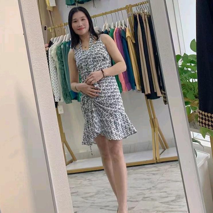 雷小姐