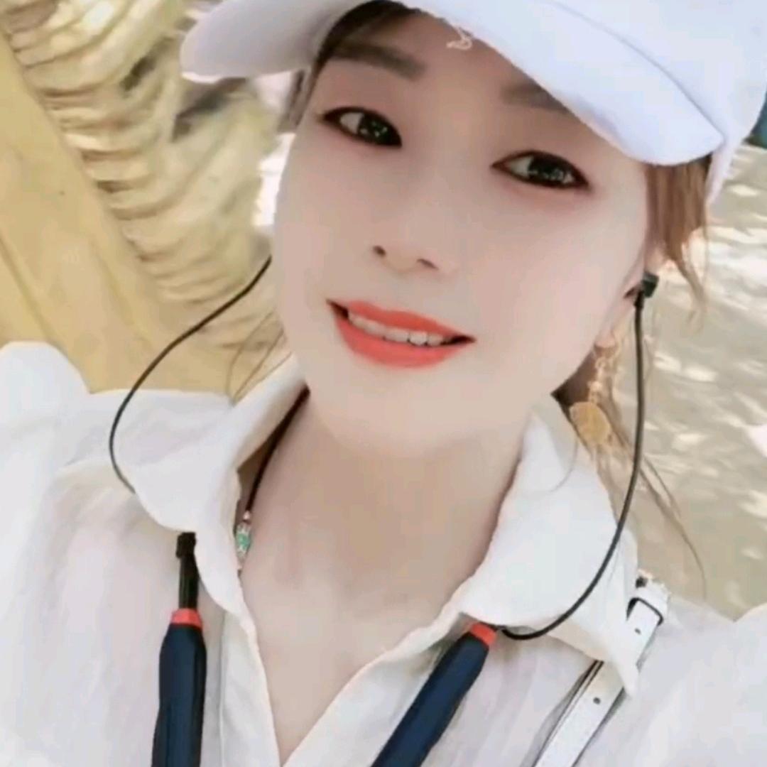 徴微一笶🌷🌹