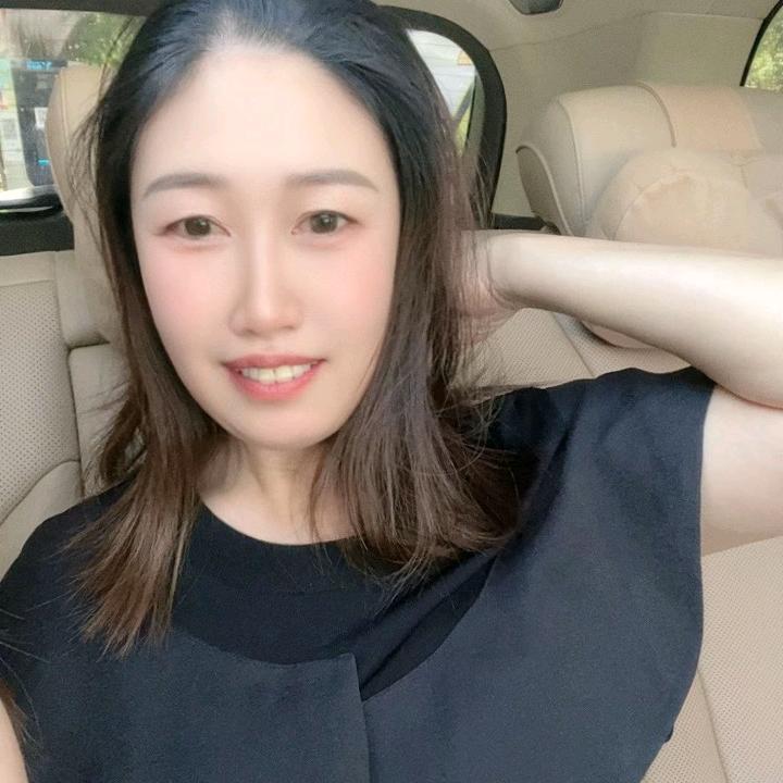 开心霞姐