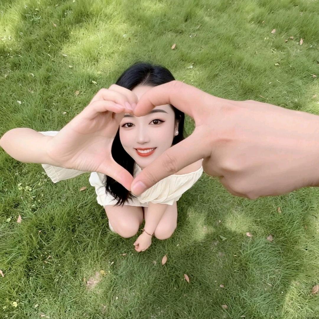 @♛♛♛ℒᎭℯ ☪꯭郭💘