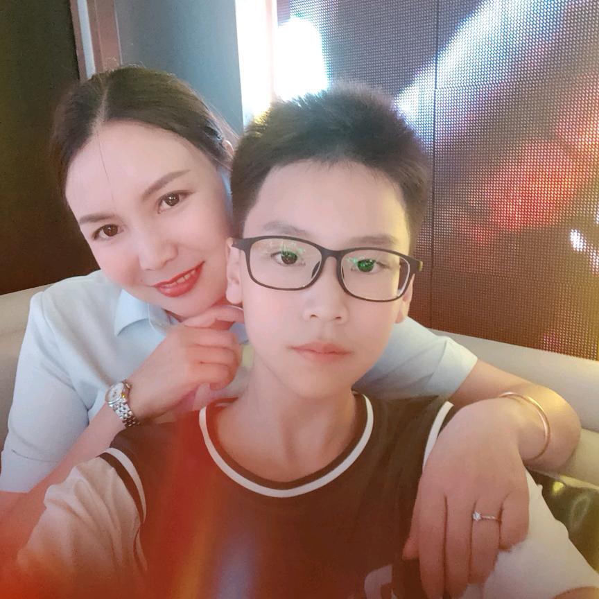 婷