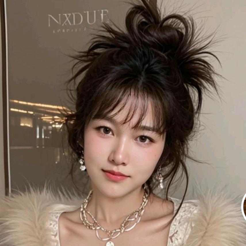 😢 笑衬心酸 😢