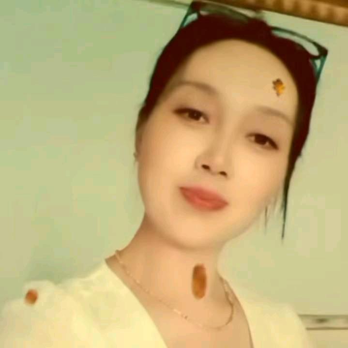 秋水伊人