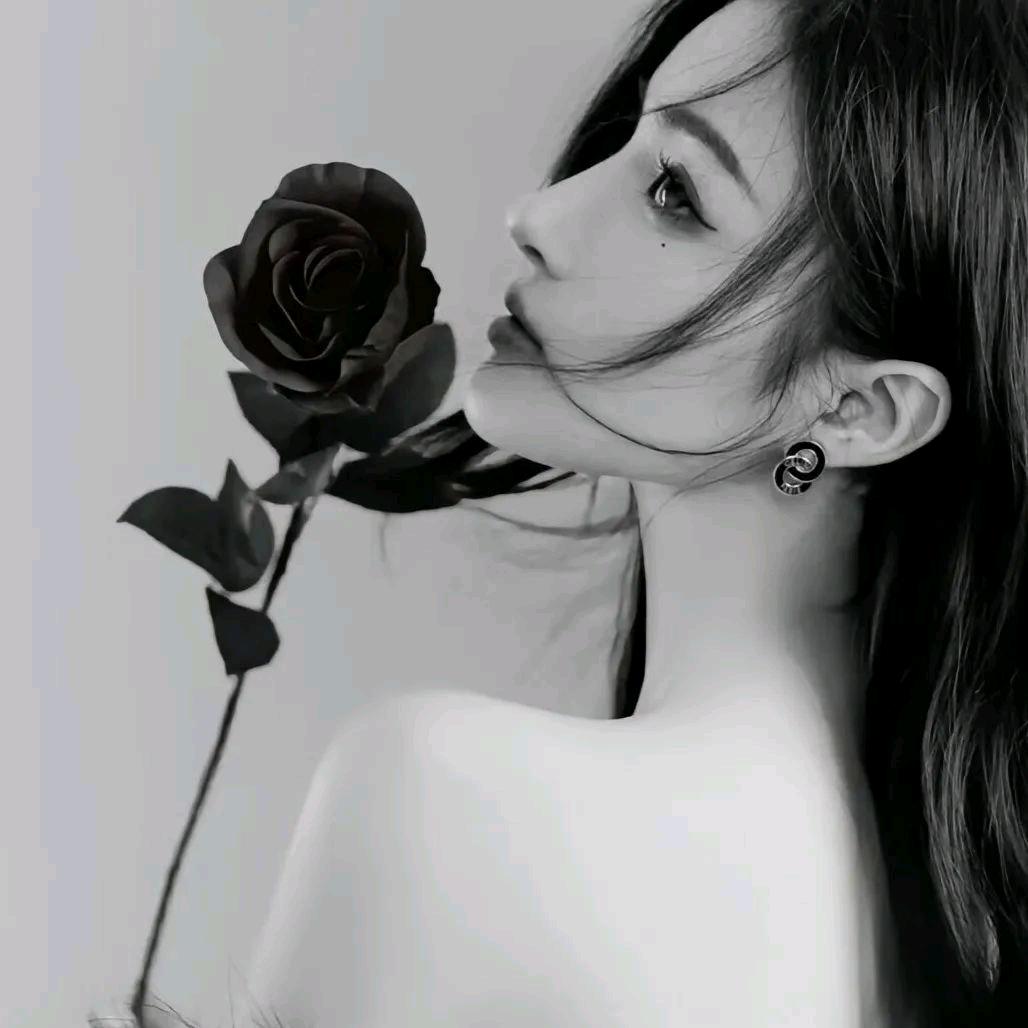 人丑嘴不甜长得危险还没钱