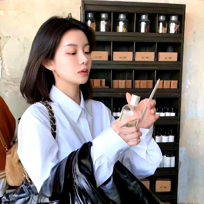 红一百货