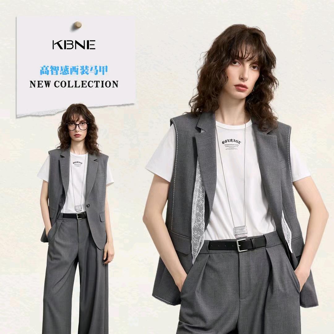 开阳卡贝奈尔时尚女装店