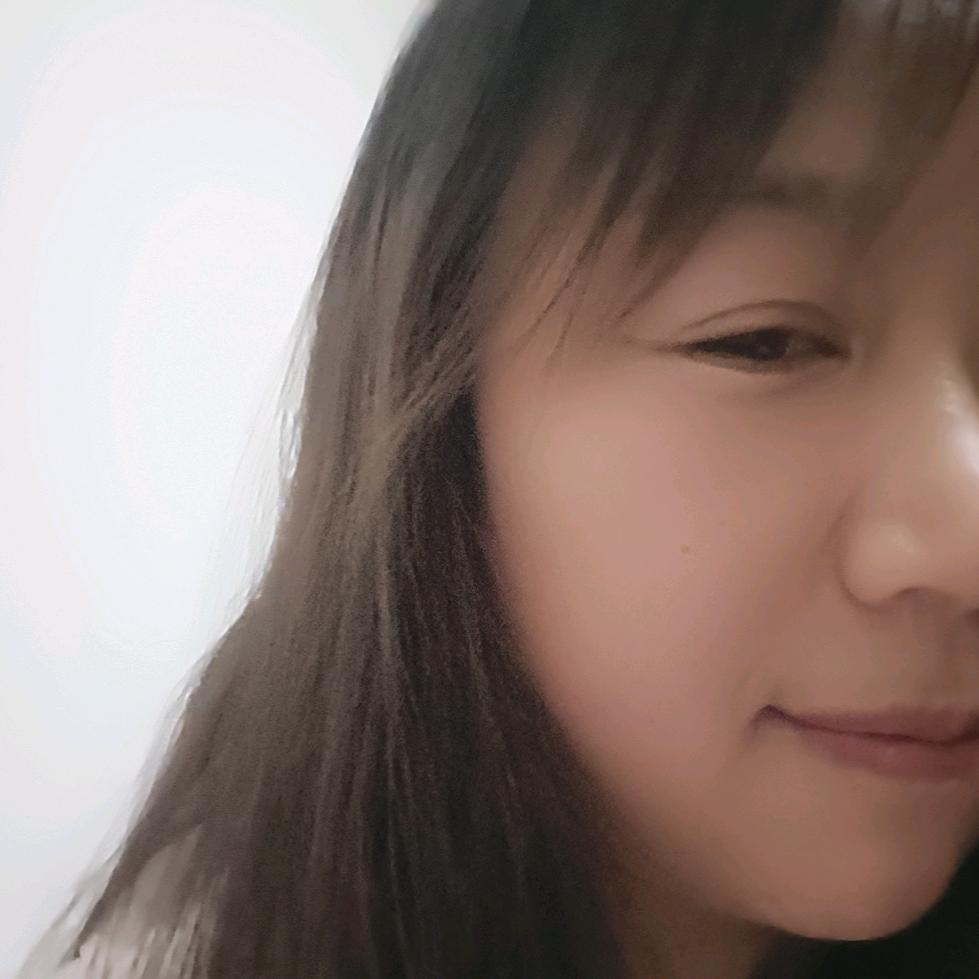 王思ྃ颂ꦿ: