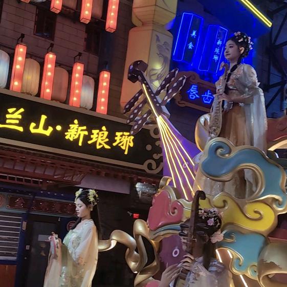 崧霏直播1号