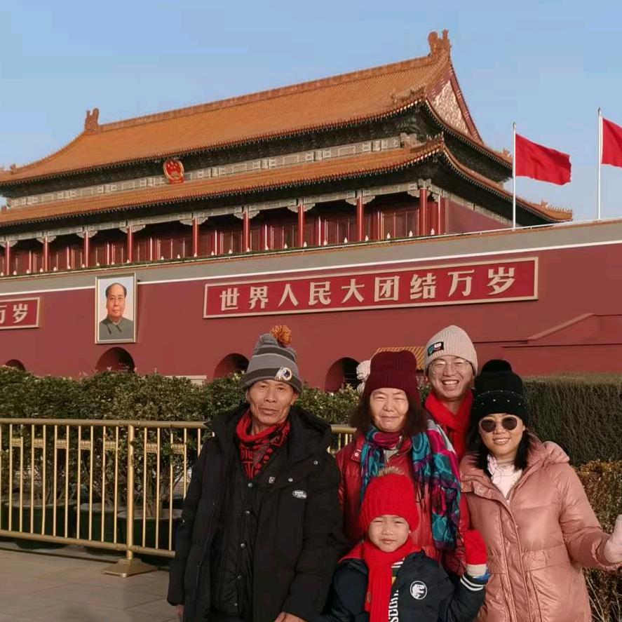 张国栋