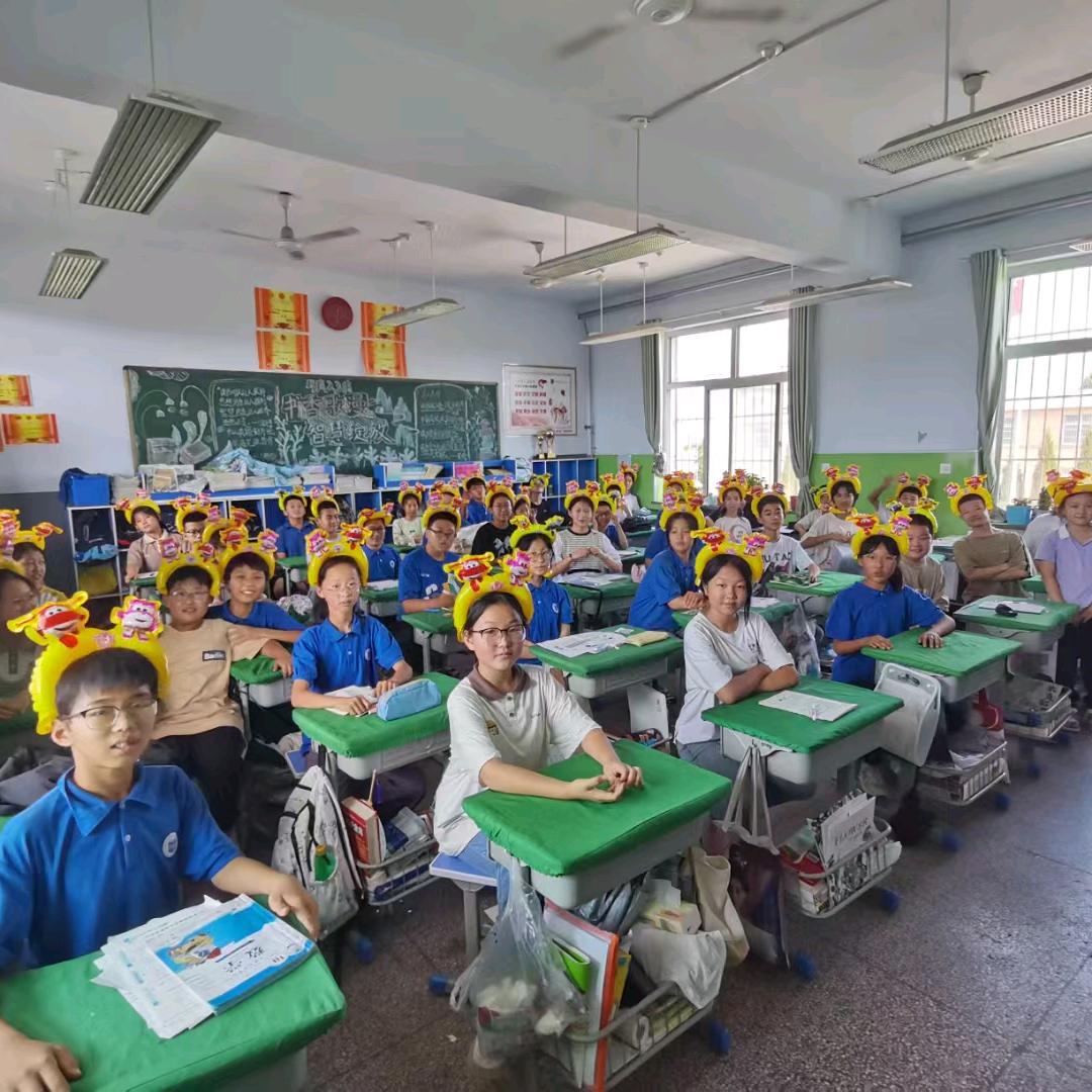 阿丽