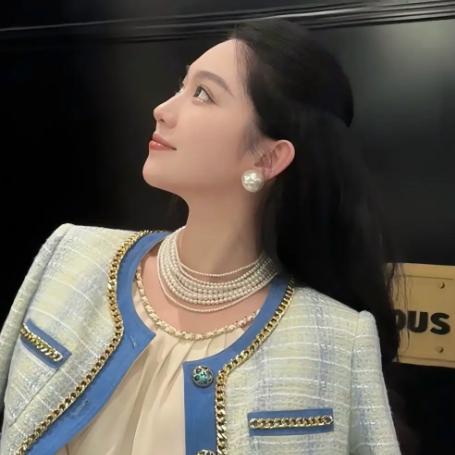 大李Dali-爆款穿搭