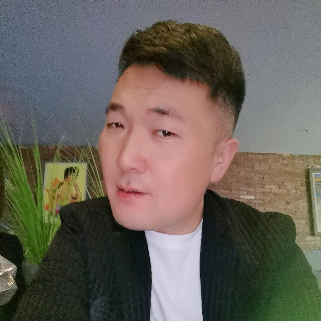 大威爱唱歌🎤🎼