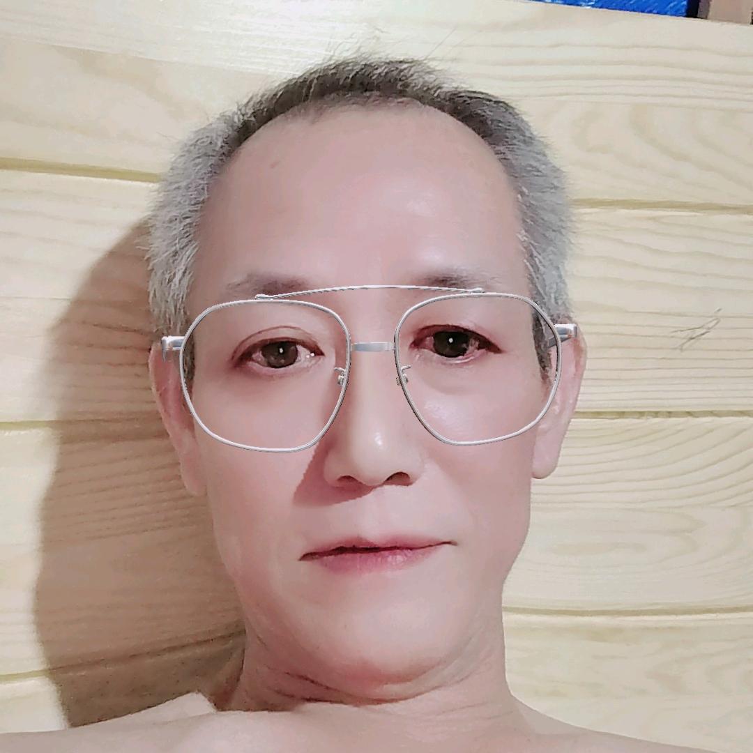 阿伟