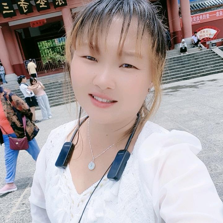 @巧家萌萌小夏