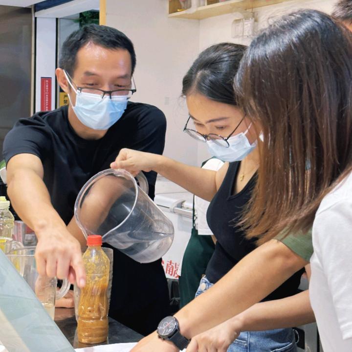 深圳市52鲜果切-正宗潮汕甘草水果