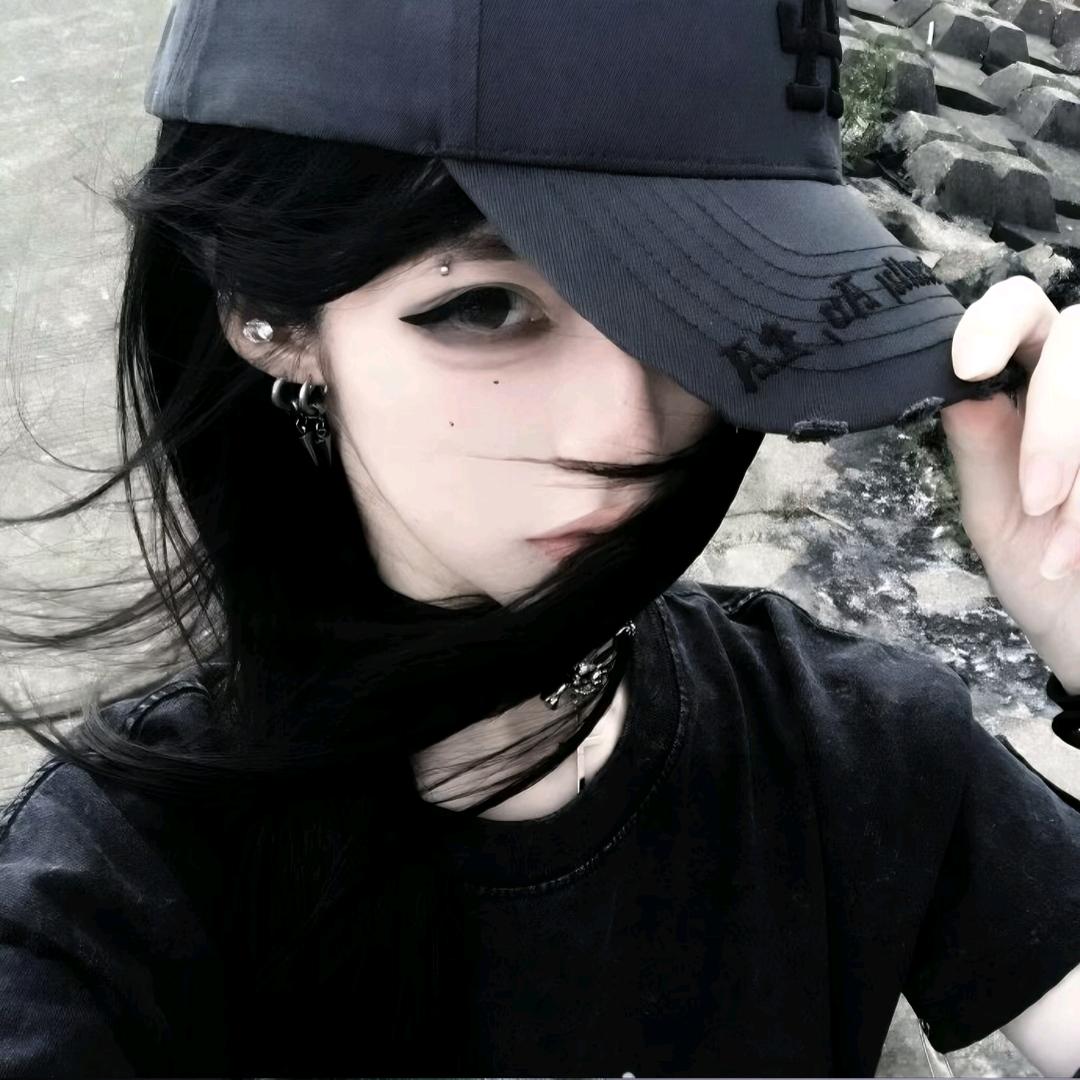 07/.