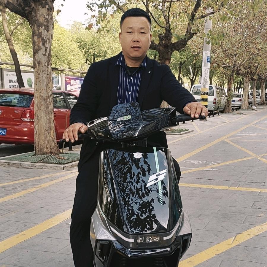 陶老板卖电动车