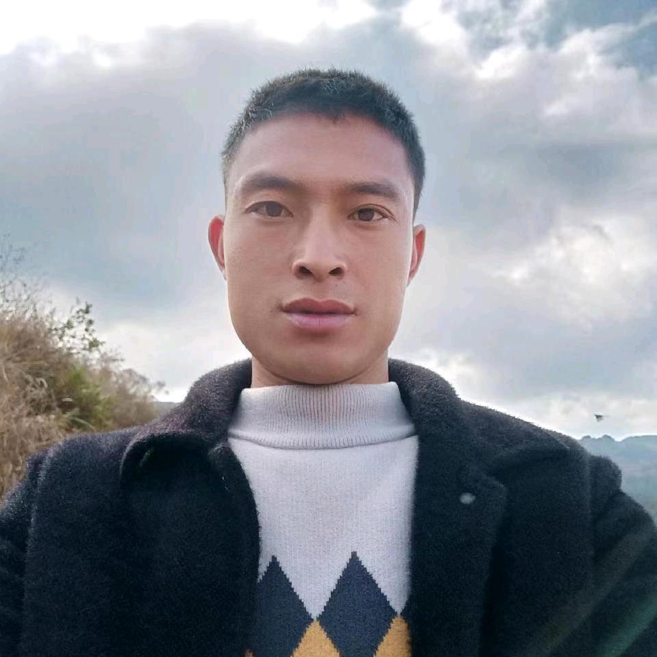 本人专业承接内外墙装饰.欢迎各位老板下单