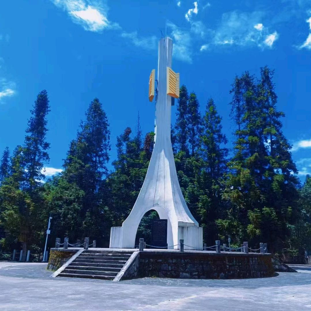 泸水片马推荐官欣欣