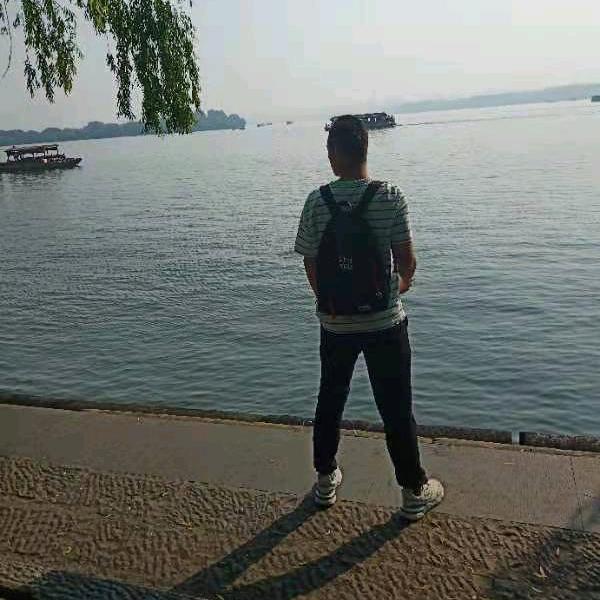 @遇到爱的人就像中彩票