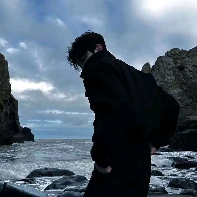 隔壁小孩👶🏻