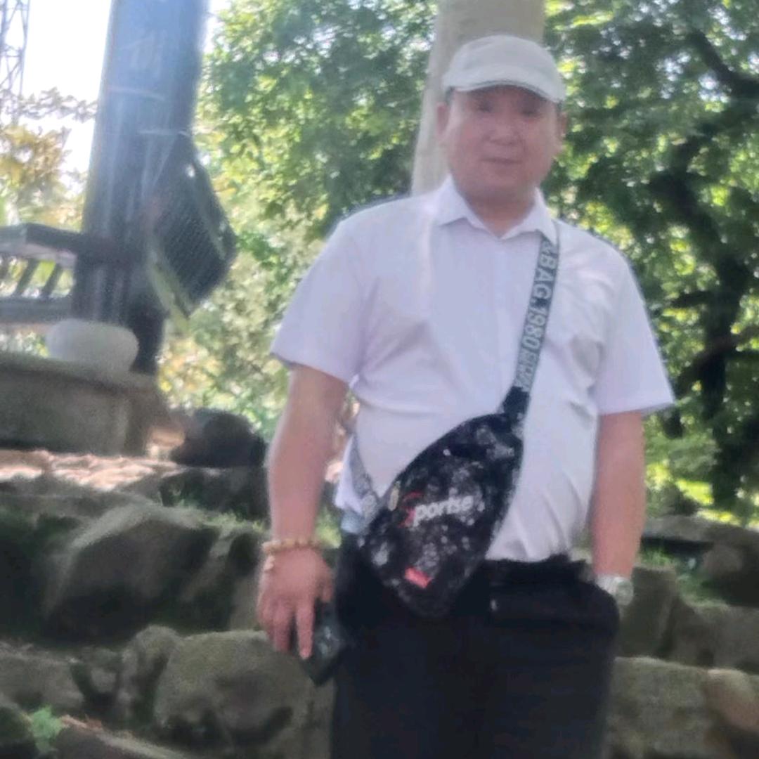 (开开心心过好每一天