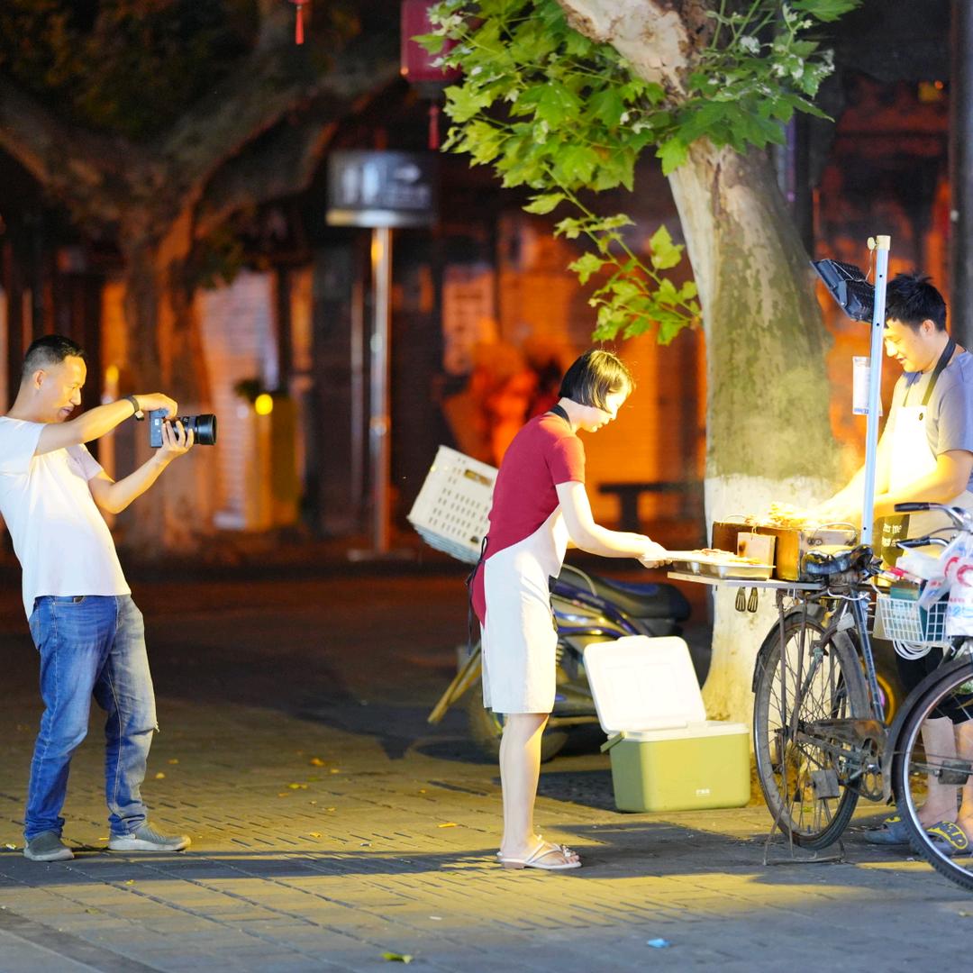王师傅把把烧（二八大杠自行车烧烤）