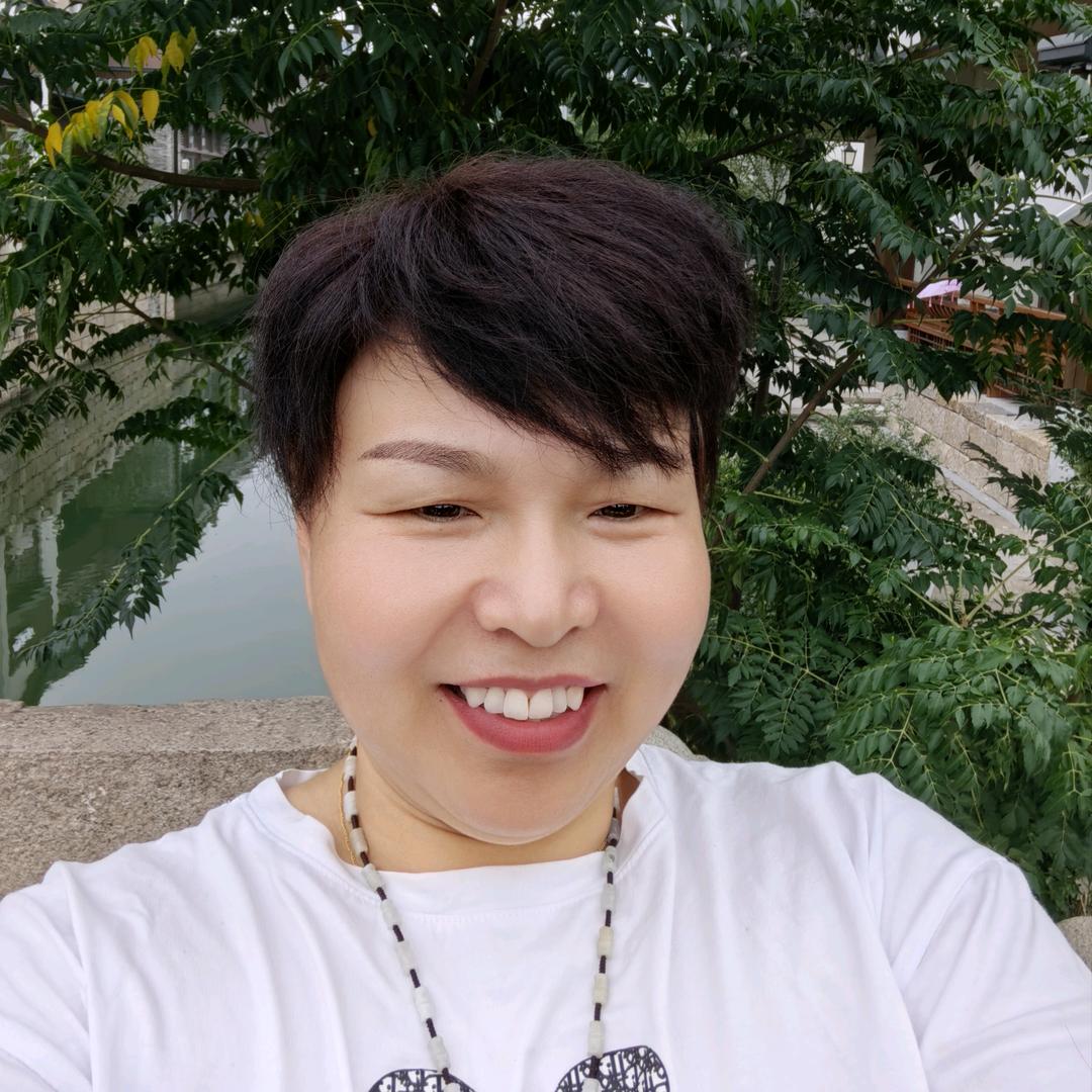 雪芹___。。。孟冬静