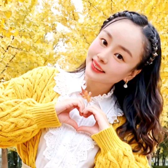 荣姐是宝丢了你难找