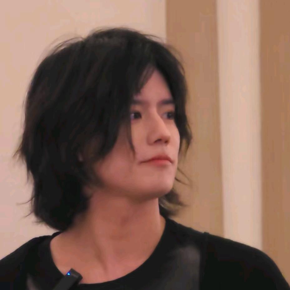 玹亮