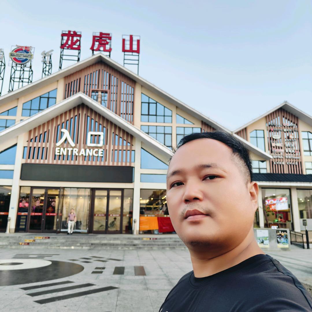 矮牯老表一一钟先生