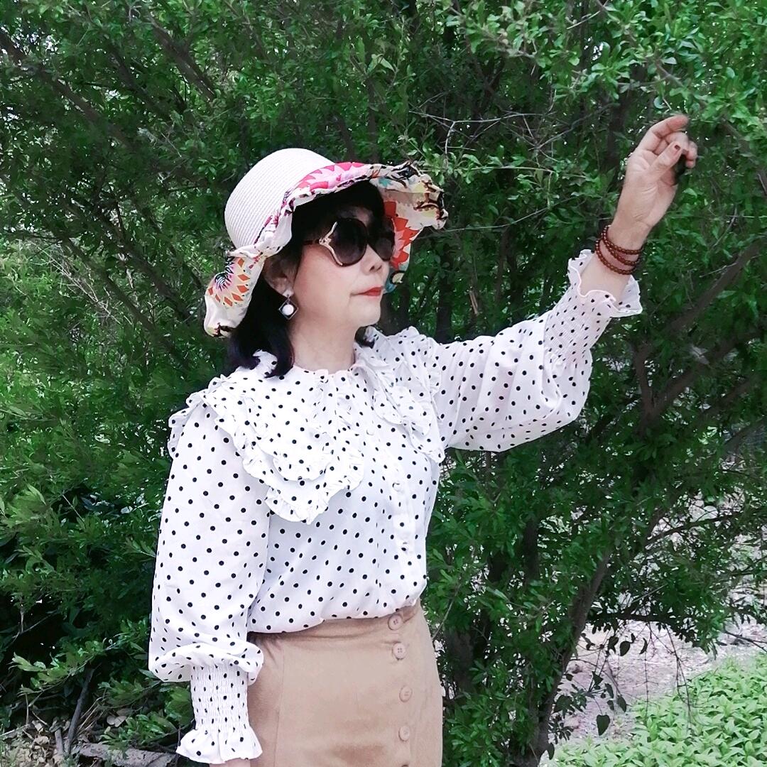 无极轻姐