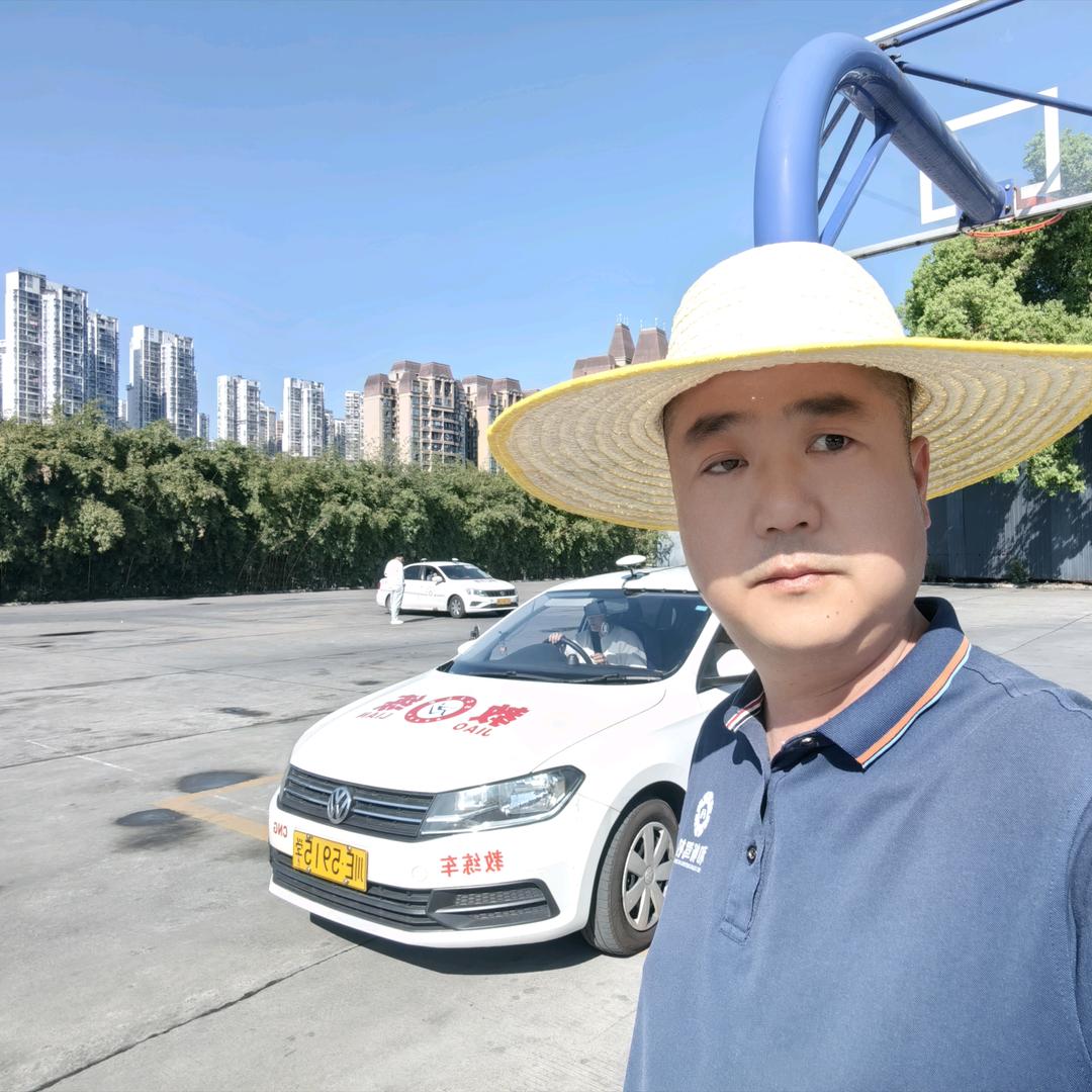 驾培大军教练
