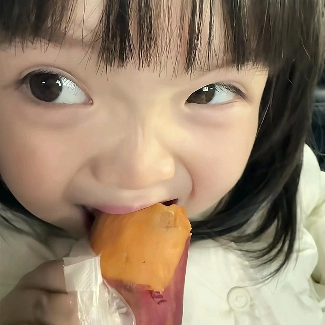 南馨.