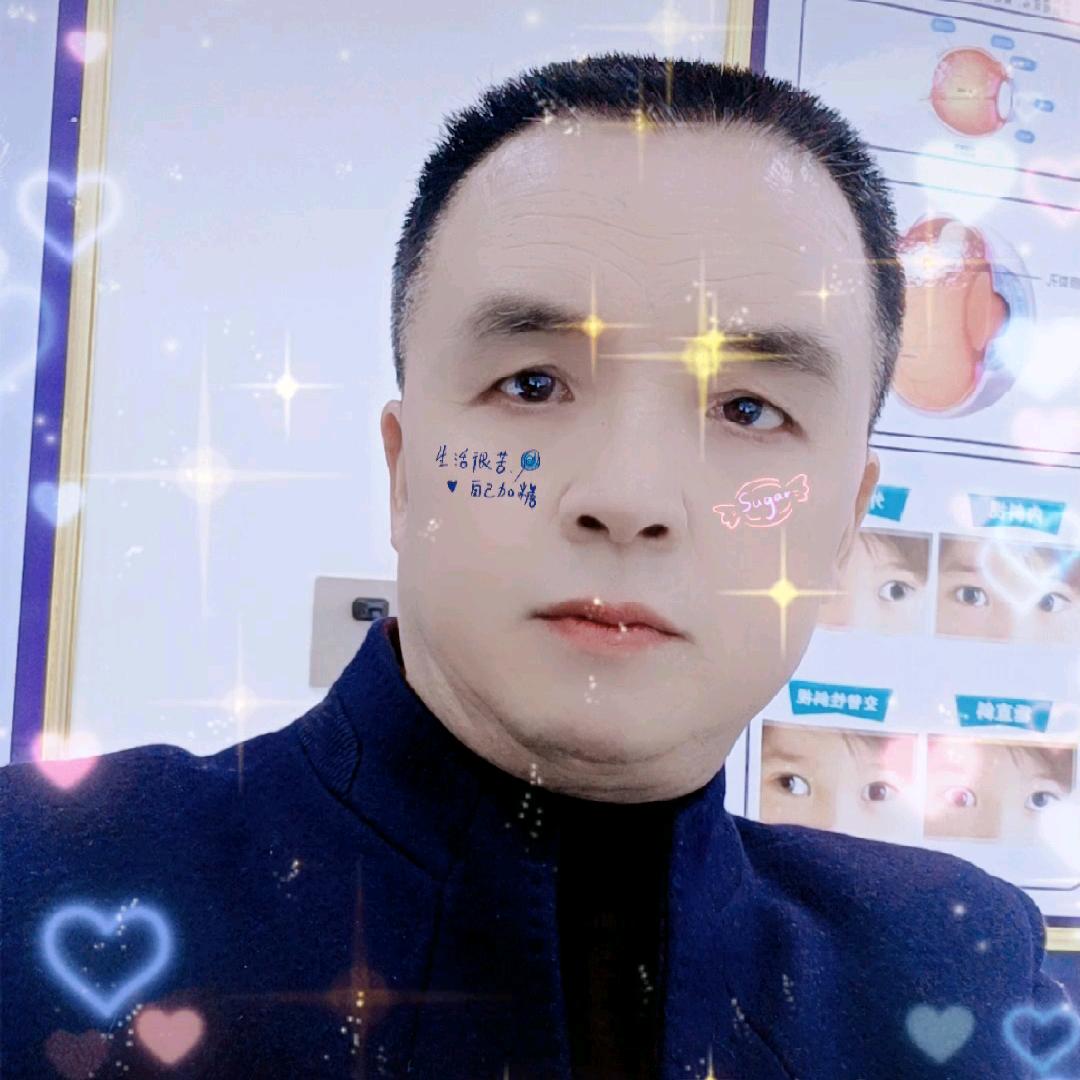 射洪少儿验光师.何老师