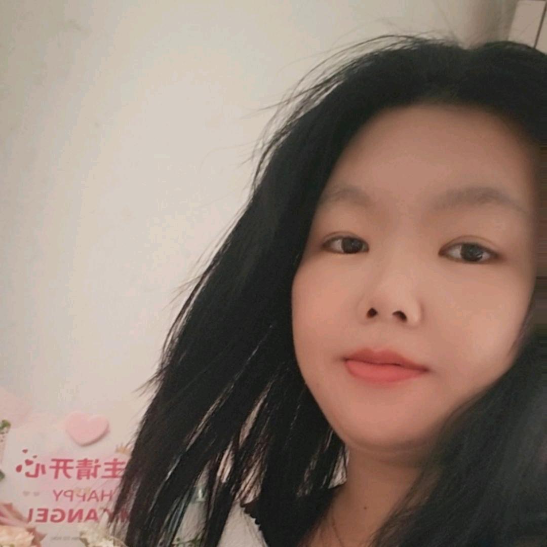 地主家的梁小姐💞