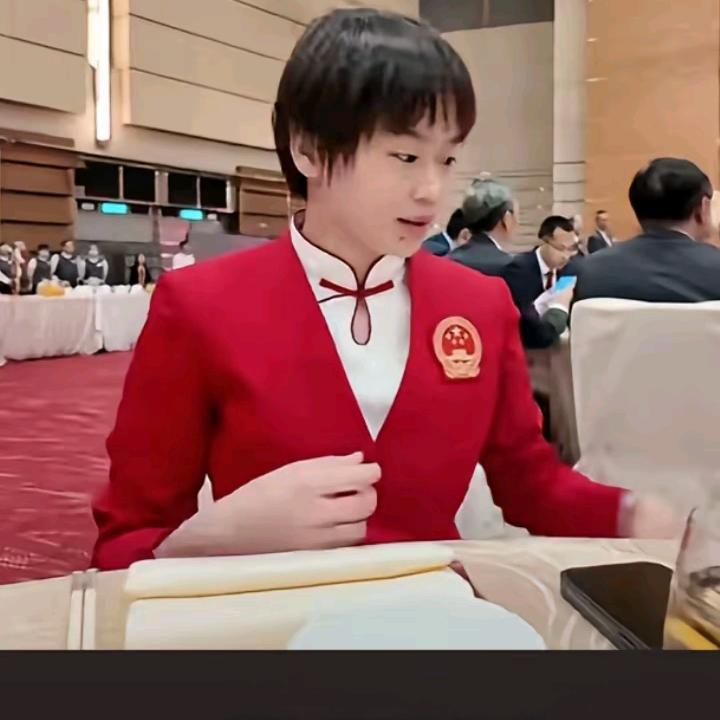 婵小九