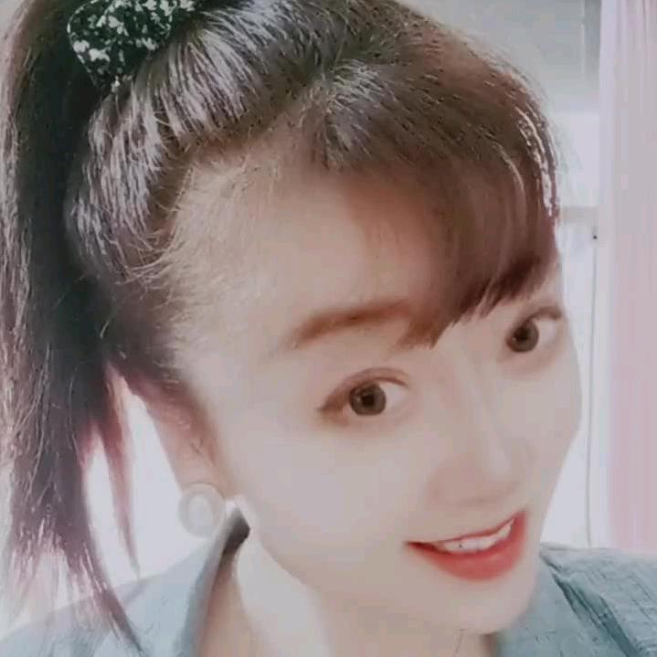 化妆品艳子