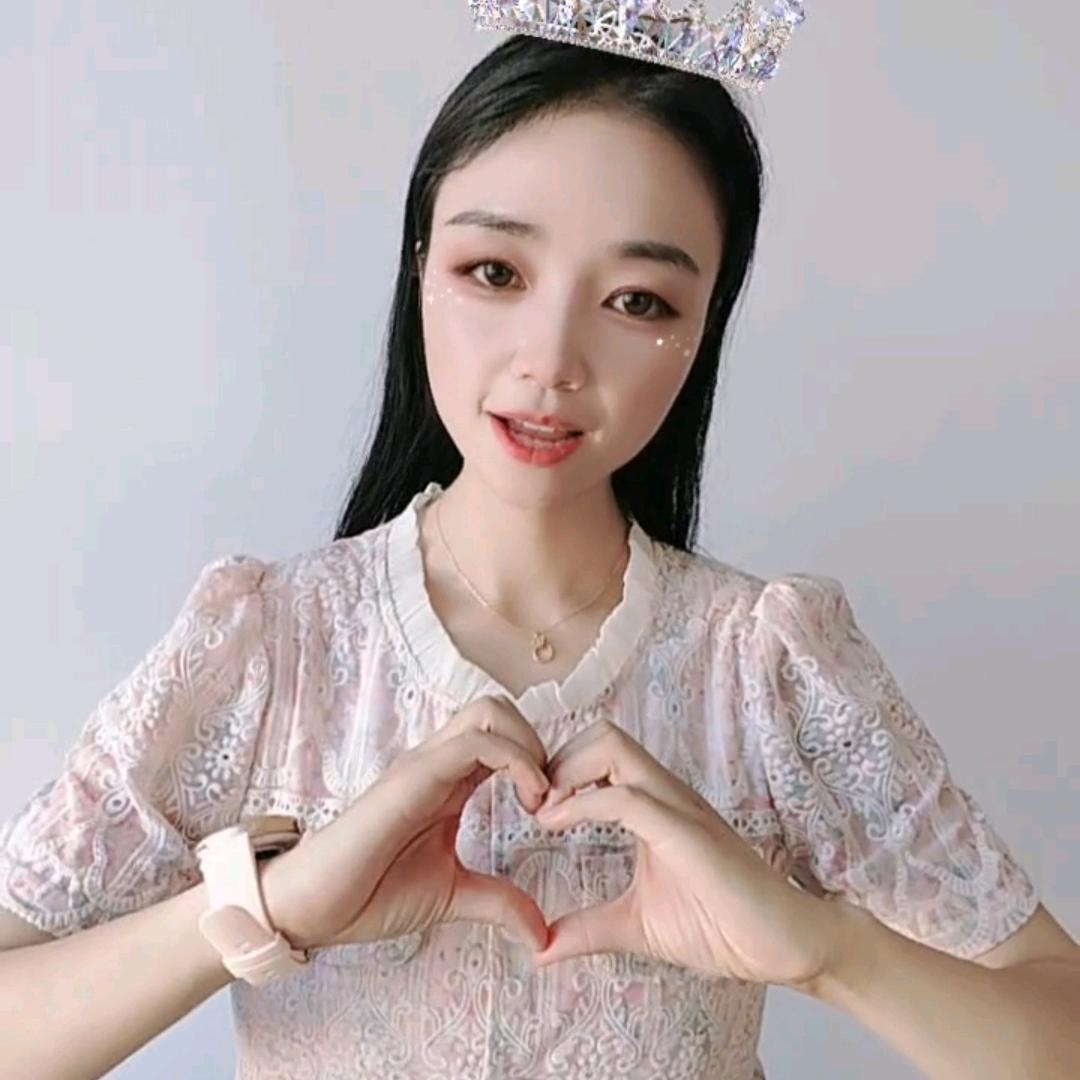体育老师吖