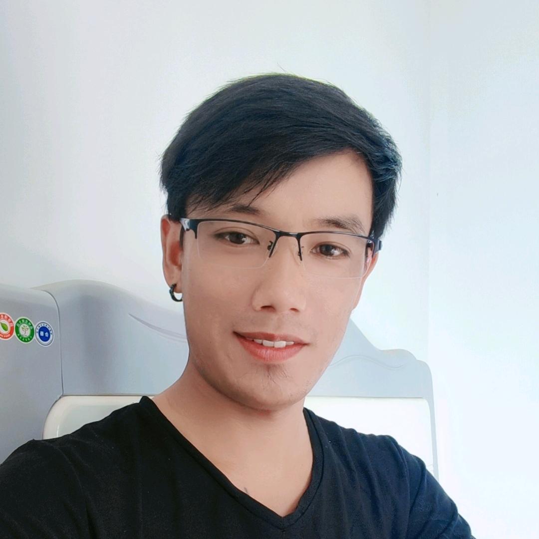 云南     大叔