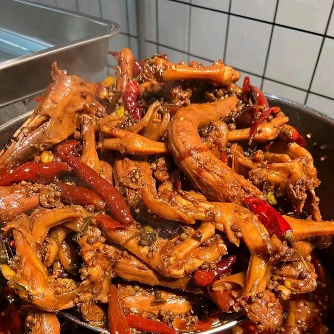 阿林卤味