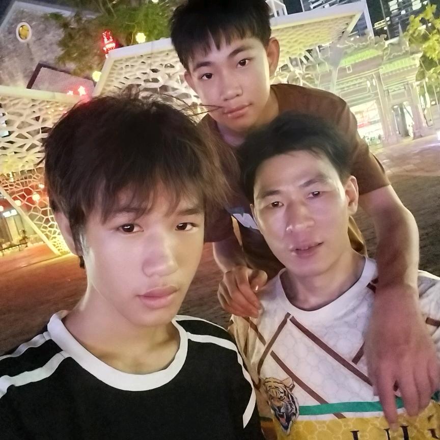<<梦想>>头像
