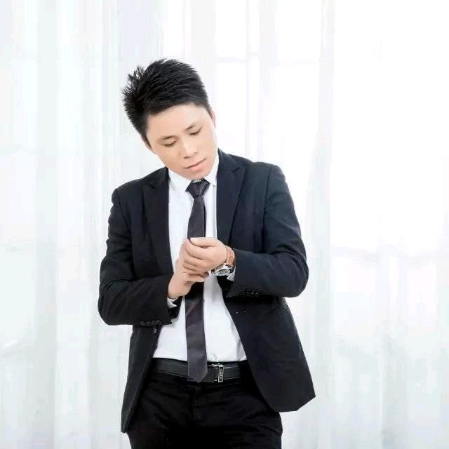 坚持自己的原则信仰那片蓝天