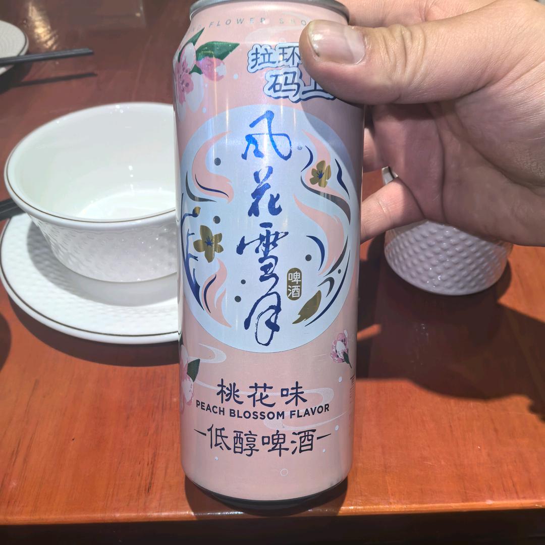 小楼昨夜又东风