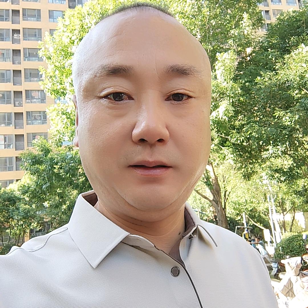 悠然户外旅游租车5座到56座